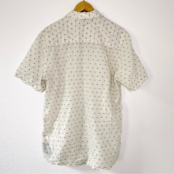 Preowned mens Volcom button up shirt Large - Picture 2 of 5
